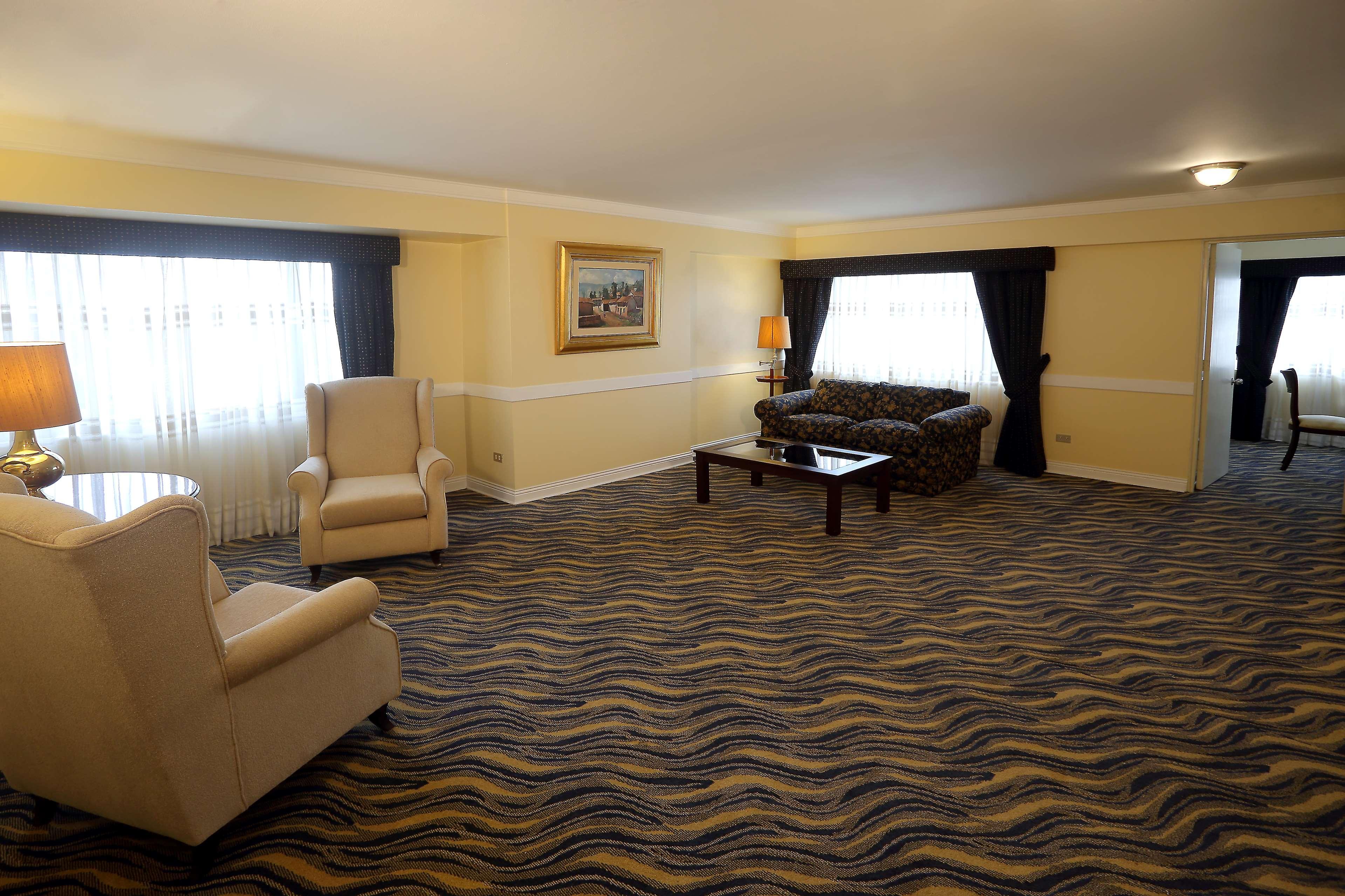 Radisson Hotel Plaza Del Bosque Lima Luaran gambar